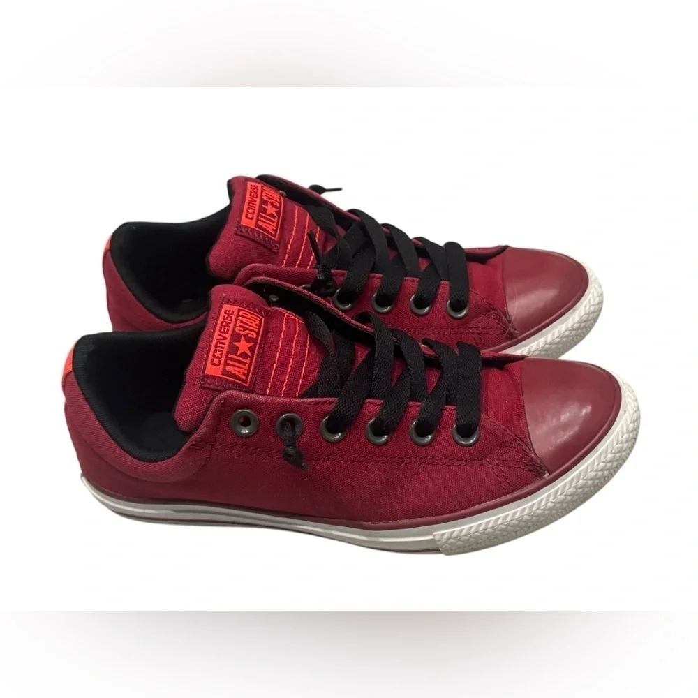 Kid’s Red Converse Leather Low Top Slip-On Sneakers: Size 5
